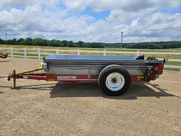 hesston-s180-image-2