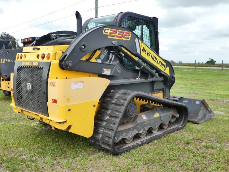 2020-new-holland-c232-image-8