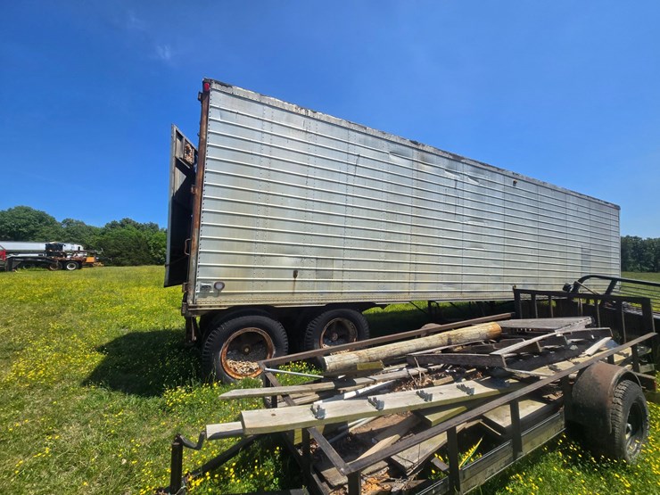 trailmobile-van-image-13