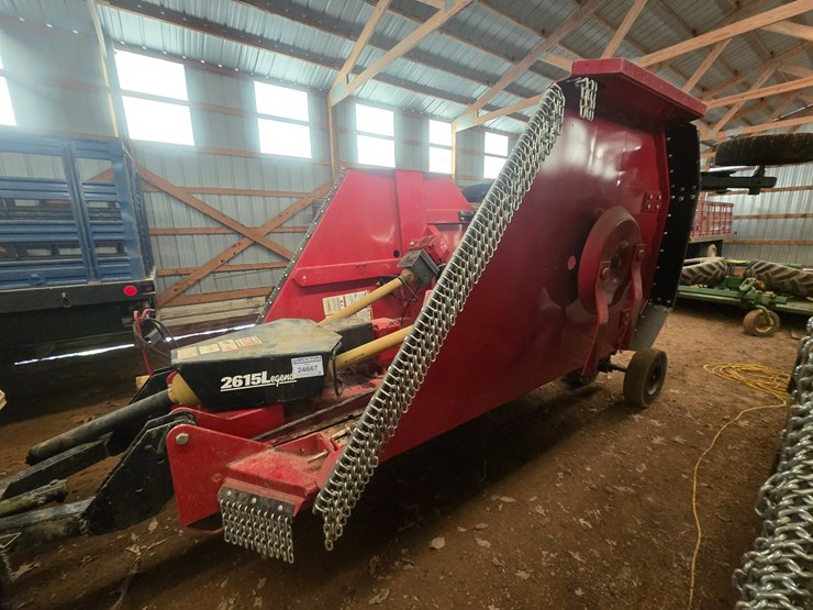 2009-bush-hog-2615-image-3
