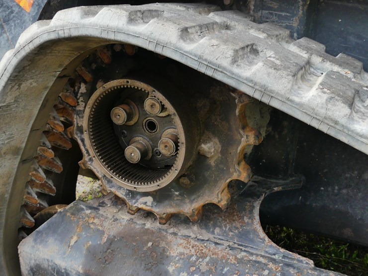 2022-kubota-svl97-2-image-7
