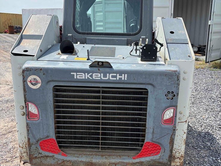 2019-takeuchi-tl6r-image-4