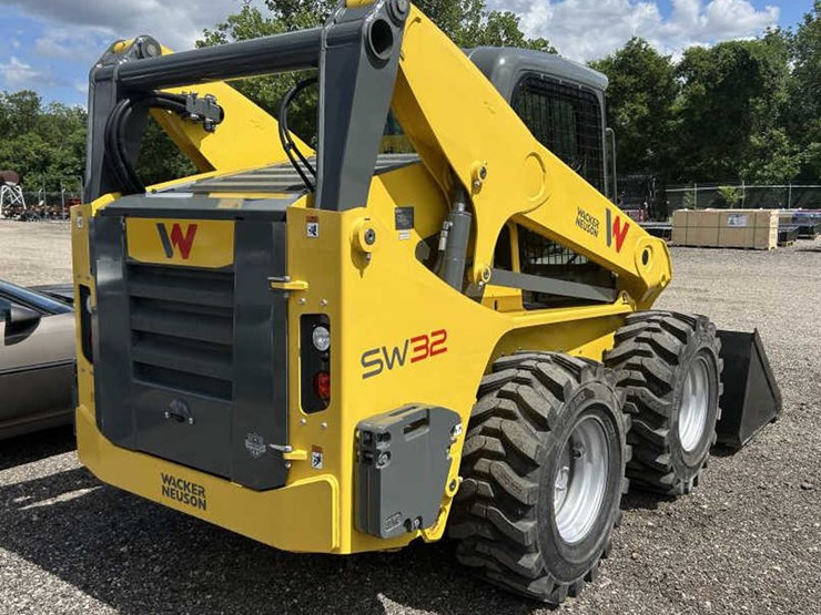 2022-wacker-neuson-sw32-image-4