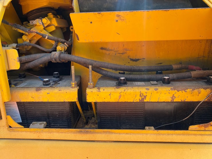 2006-komatsu-d61px-image-49