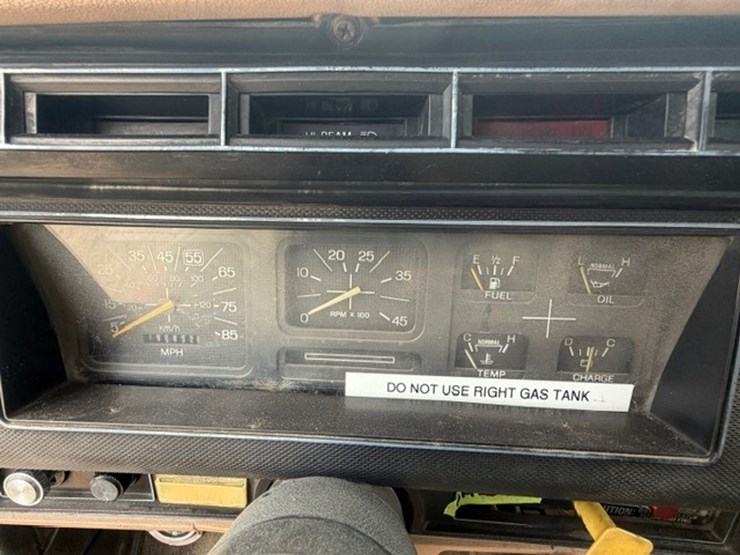 1984-ford-f600-image-53