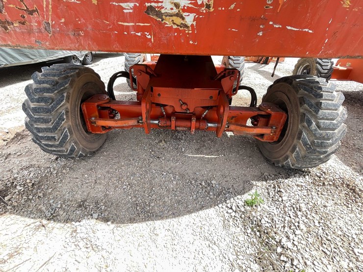 jlg-400s-image-13