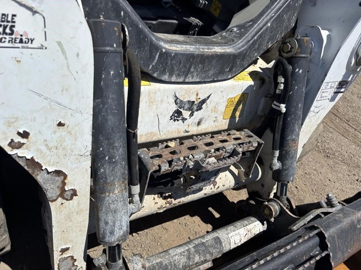 2021-bobcat-s590-image-14