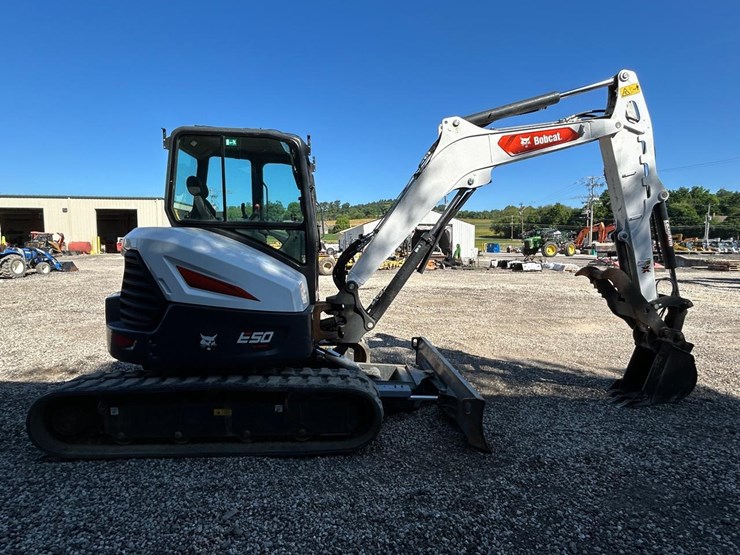 2023-bobcat-e50-image-5