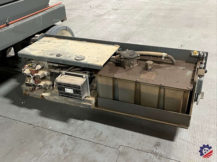 skyjack-sj111-3226-scissor-lift-image-14