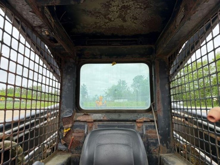 1998-new-holland-lx885-image-14