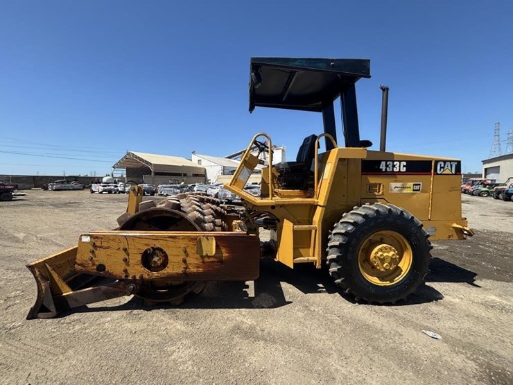 1998-caterpillar-cp-433c-image-5