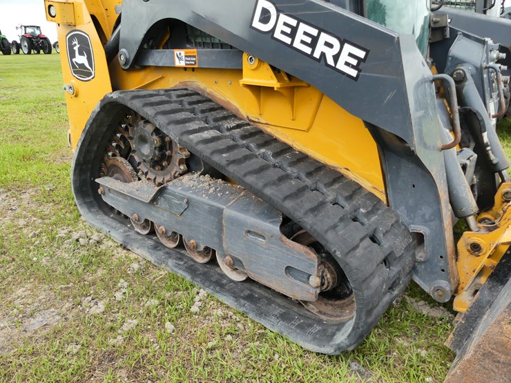 2023-deere-317g-image-5