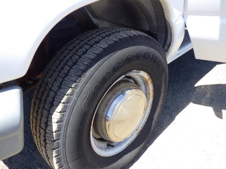 2000-ford-econoline-350-image-13