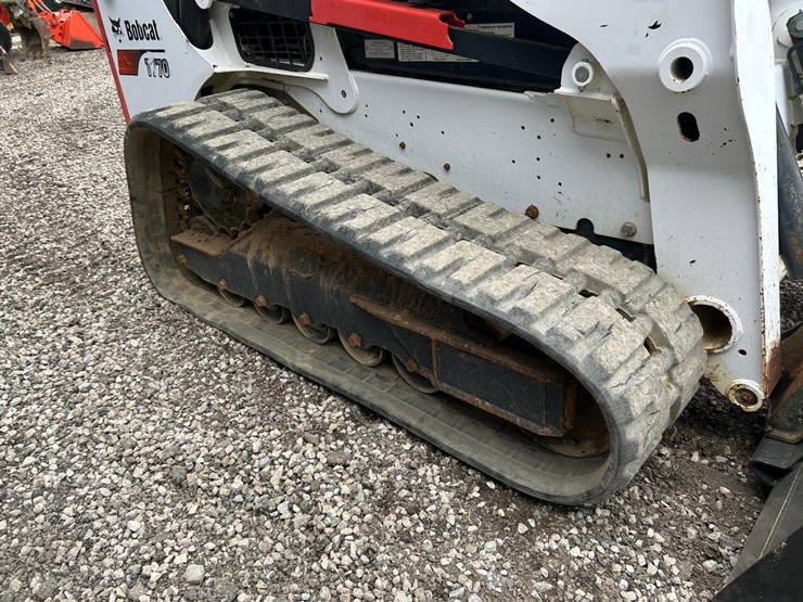 2019-bobcat-t770-image-12