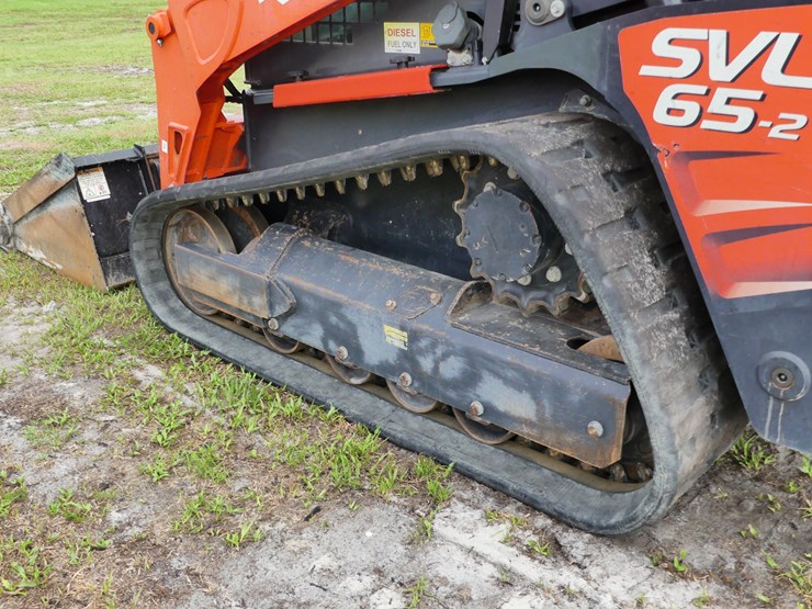 2021-kubota-svl65-2-image-10