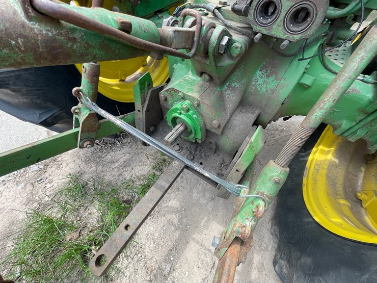 2020-john-deere-2020-image-27