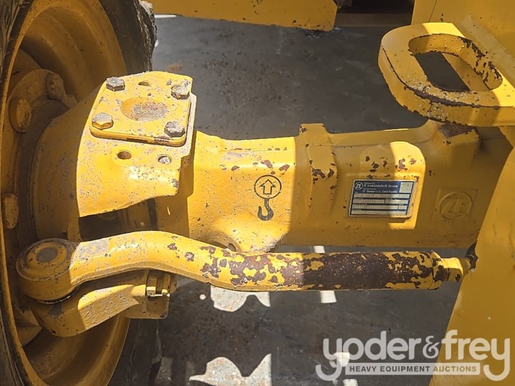 2020-deere-310sl-image-27