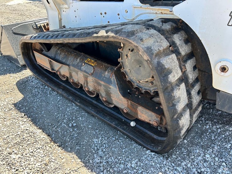 2021-bobcat-t770-image-16
