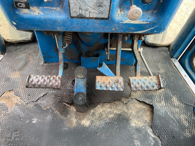 ford-9700-image-45