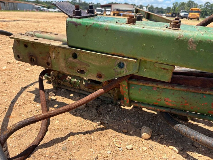john-deere-8000-image-20