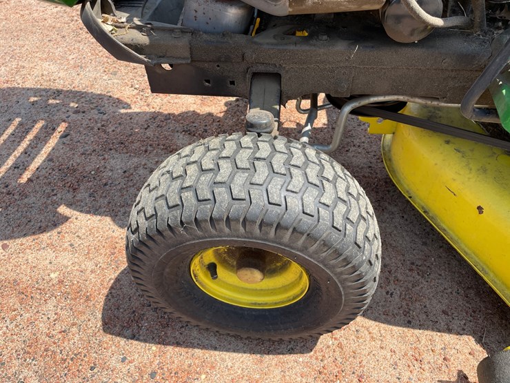 john-deere-e140-image-29