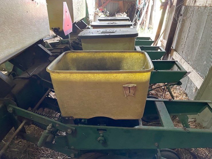 john-deere-7000-image-21