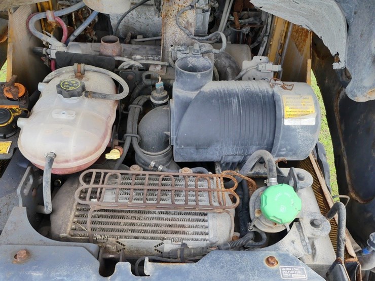 2021-deere-332g-image-10