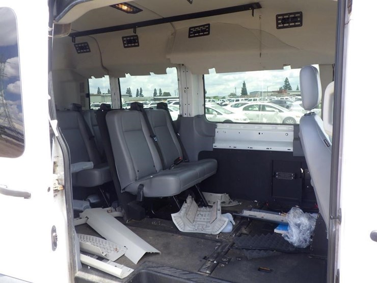2018-ford-transit-image-7