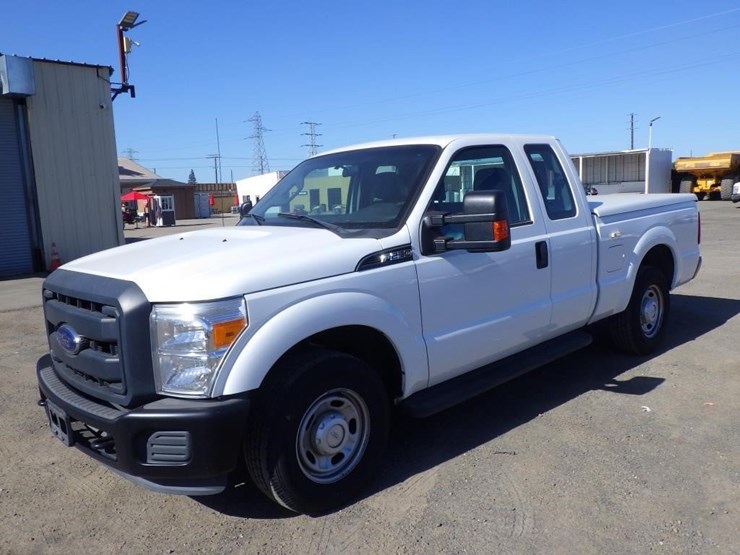 2015-ford-f250-image-1