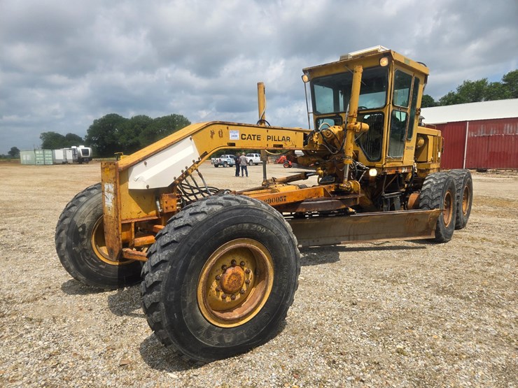 1981-caterpillar-12g-image-2