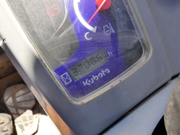 2019-kubota-svl75-2-image-16