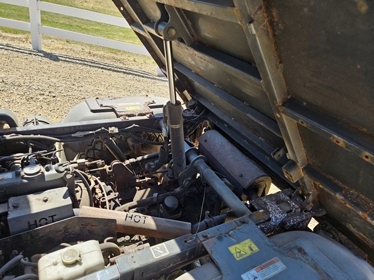 kubota-rtv1100-image-18