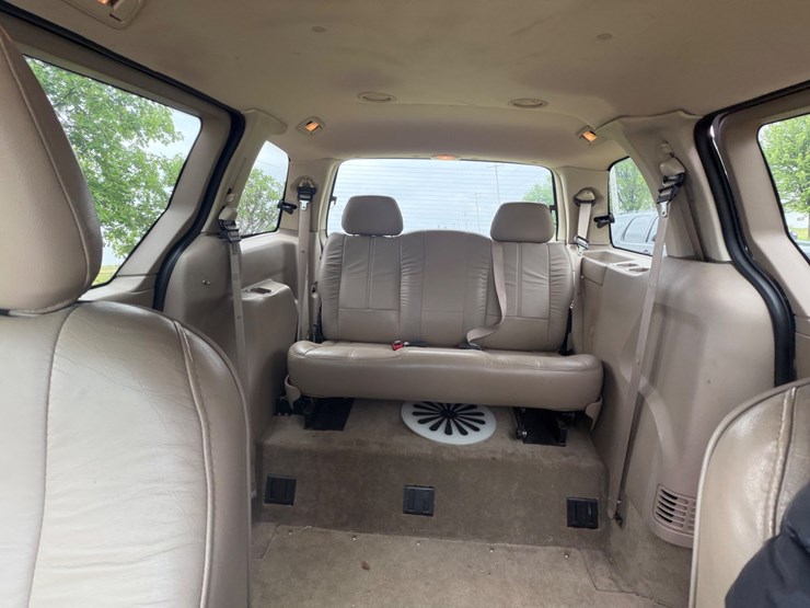 2001-ford-windstar-image-10