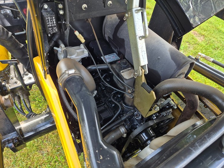 cub-cadet-yanmar-ex450-image-21