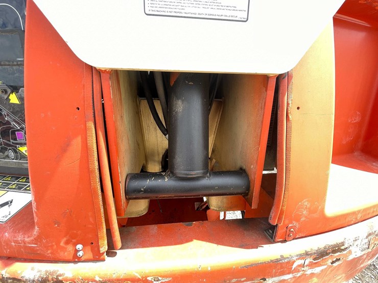 jlg-400s-image-15