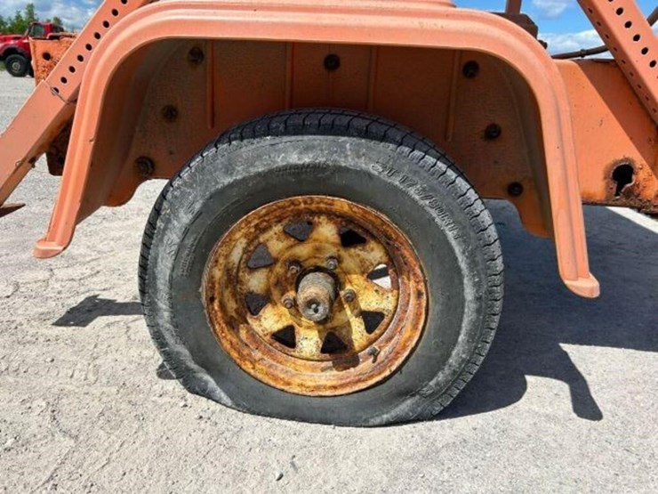 tow-behind-sign-board-image-27