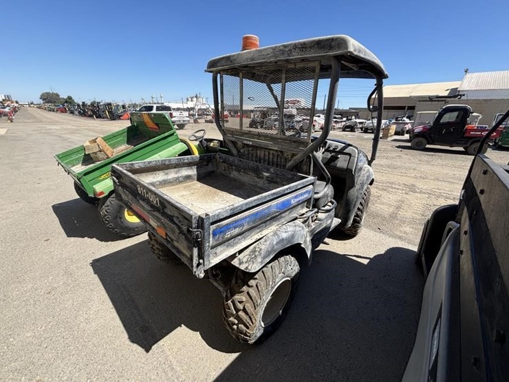 2014-kawasaki-mule-610-xc-image-3