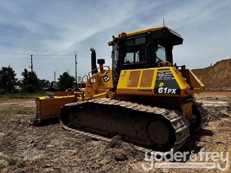 2021-komatsu-d61px-24-image-2