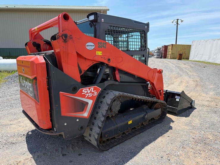2024-kubota-svl75-3-image-8