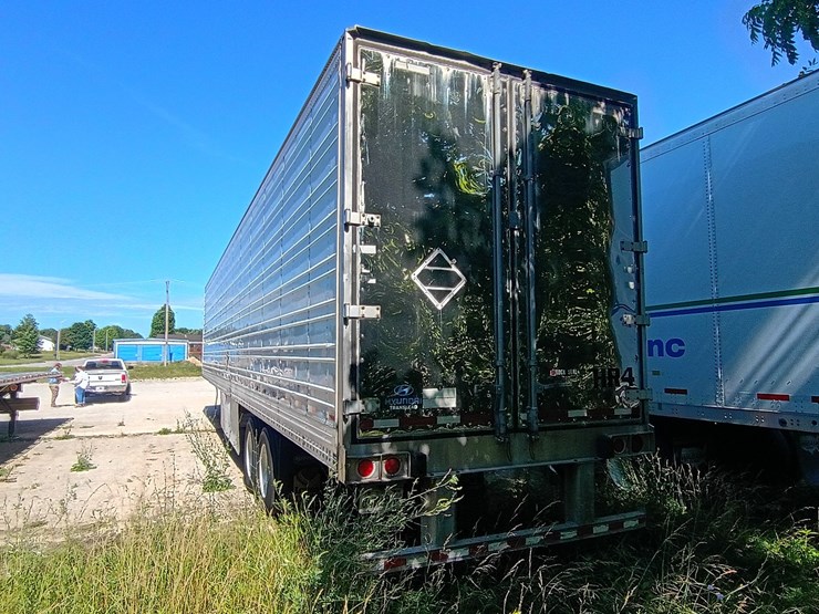 2013-hyundai-reefer-image-4