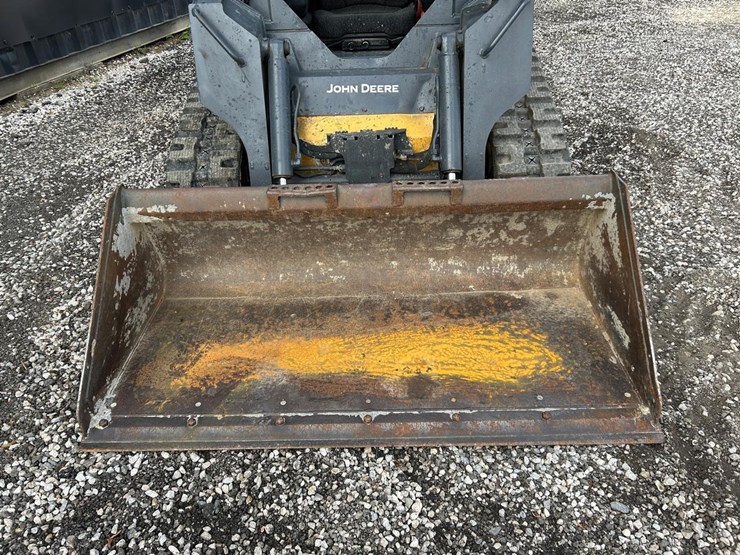 2018-deere-317g-image-9