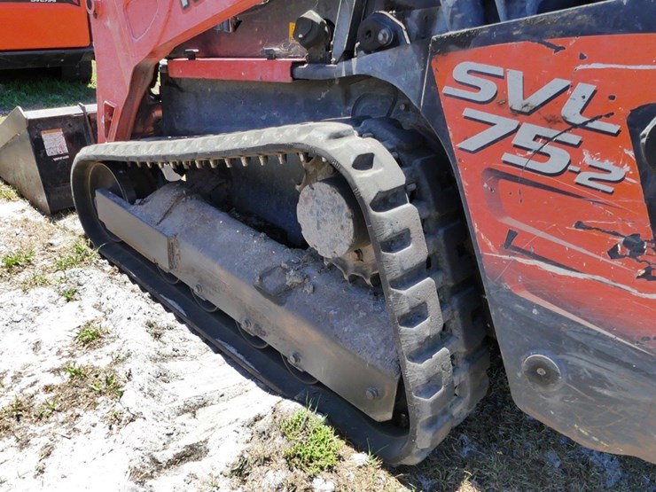 2019-kubota-svl75-2-image-9