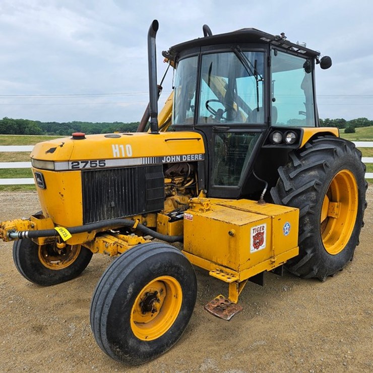 JOHN DEERE 2755