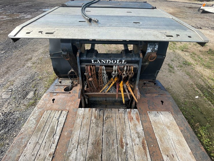 #426-•-1999-landoll-semi-trailer-(has-wi-title)-(denmark,-wi)-image-10