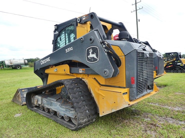 2023-deere-331g-image-9