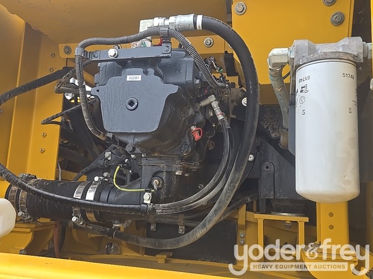 2022-komatsu-pc360-lc-11-image-41