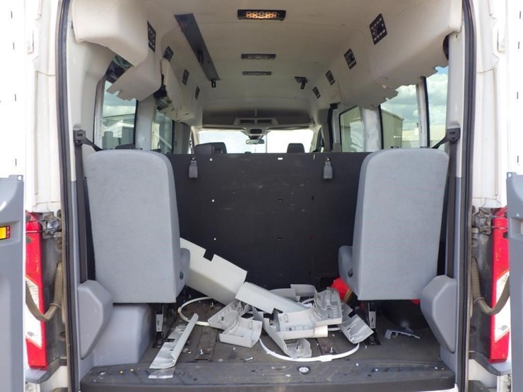 2018-ford-transit-image-8