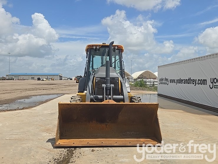 2020-deere-310sl-image-8