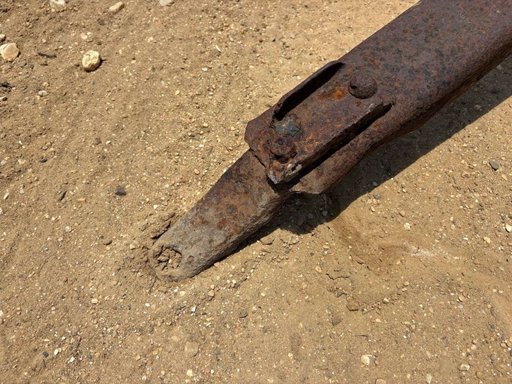 new-holland-14-image-12