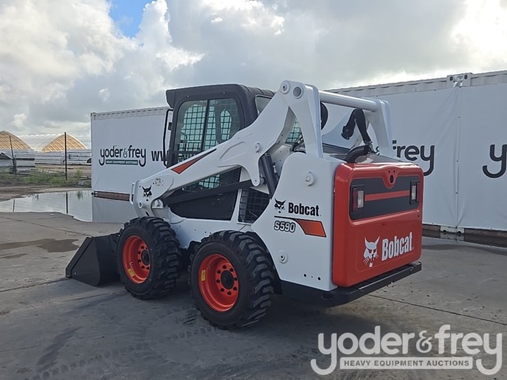 2018-bobcat-s590-image-3